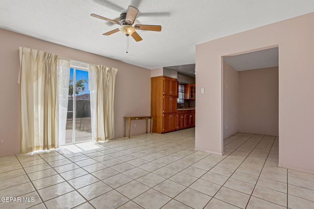 228 Caribe Circle, El Paso, TX 79927