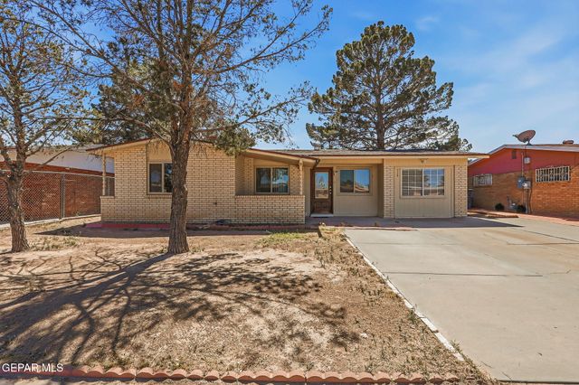 228 Caribe Circle, El Paso, TX 79927