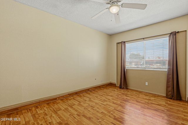 228 Caribe Circle, El Paso, TX 79927