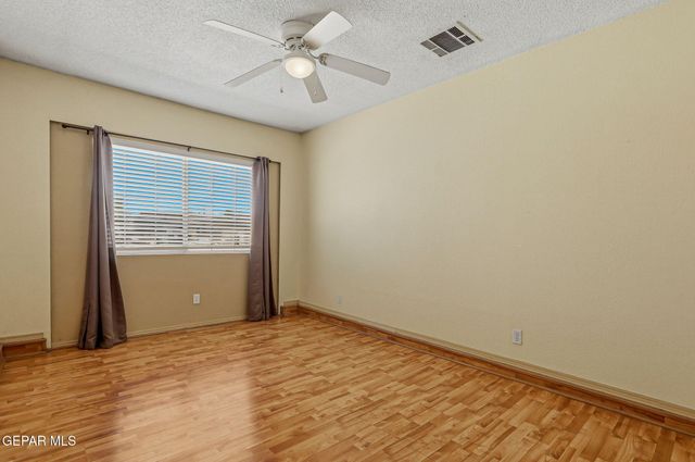 228 Caribe Circle, El Paso, TX 79927