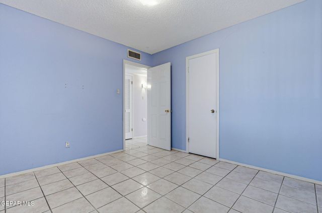 228 Caribe Circle, El Paso, TX 79927