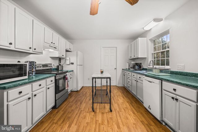 10702 WESTWOOD LN, Waldorf, MD 20601