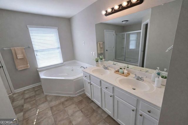 2150 Stonebrook Drive, Austell, GA 30106