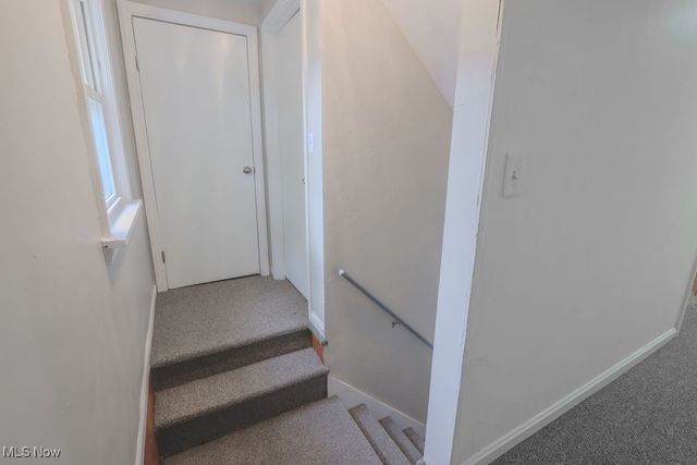 261 Oakwood Street, Elyria, OH 44035