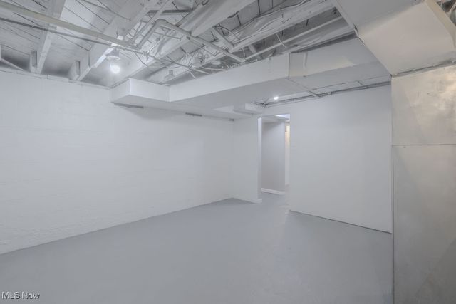 261 Oakwood Street, Elyria, OH 44035