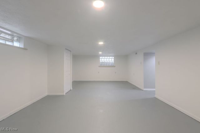 261 Oakwood Street, Elyria, OH 44035