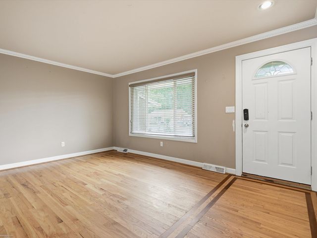 38450 Elmite Street, Harrison Twp, MI 48045