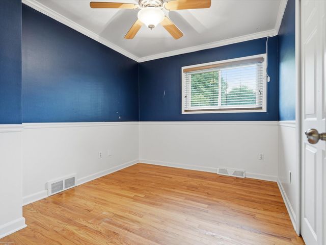38450 Elmite Street, Harrison Twp, MI 48045