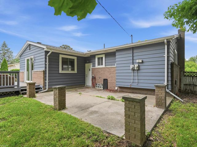 38450 Elmite Street, Harrison Twp, MI 48045