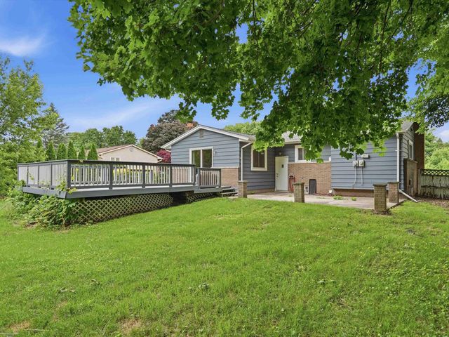 38450 Elmite Street, Harrison Twp, MI 48045