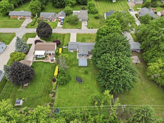 38450 Elmite Street, Harrison Twp, MI 48045