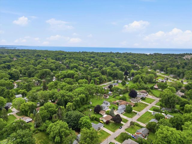 38450 Elmite Street, Harrison Twp, MI 48045