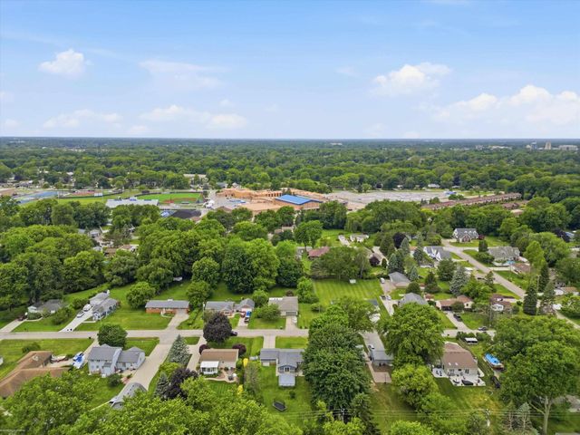 38450 Elmite Street, Harrison Twp, MI 48045