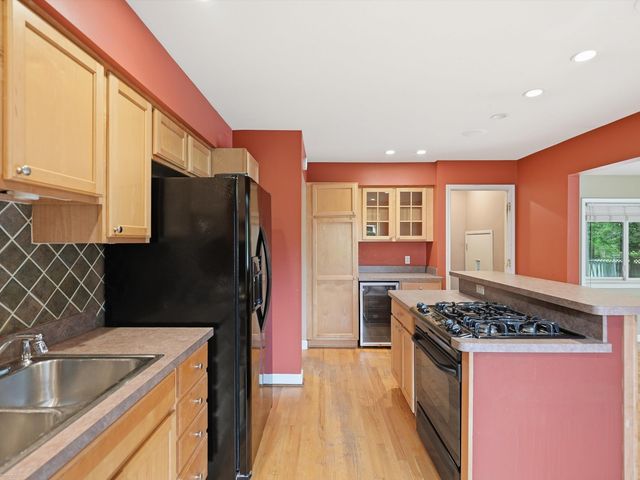 38450 Elmite Street, Harrison Twp, MI 48045