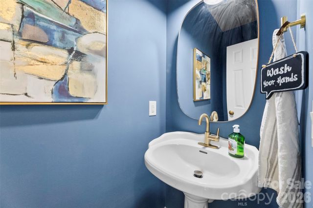 7901 McConnell Road, Denver, NC 28037