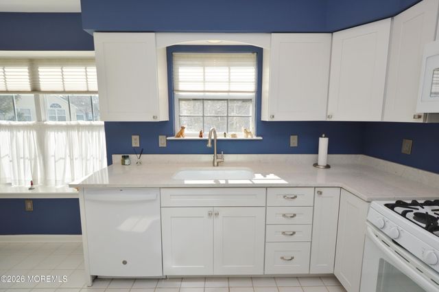 2531 Ridgemont Court, Toms River, NJ 08755