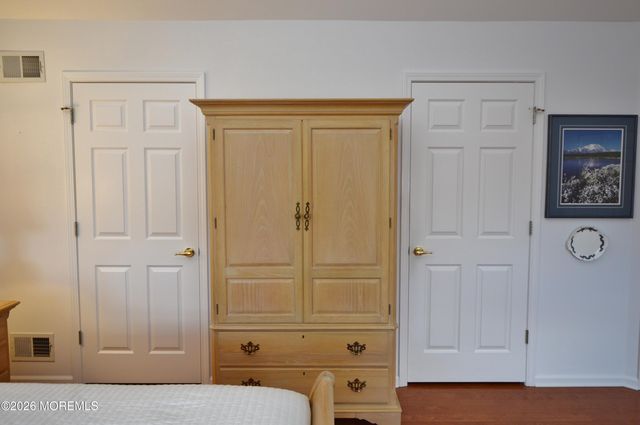 2531 Ridgemont Court, Toms River, NJ 08755