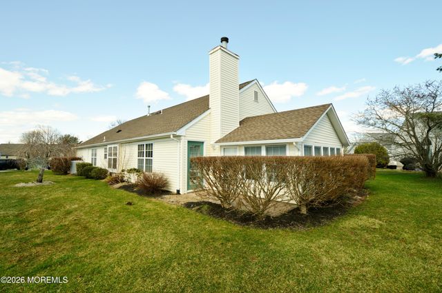 2531 Ridgemont Court, Toms River, NJ 08755