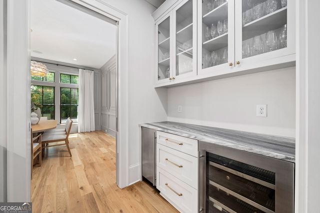 1441 W Wesley Road NW, Atlanta, GA 30327