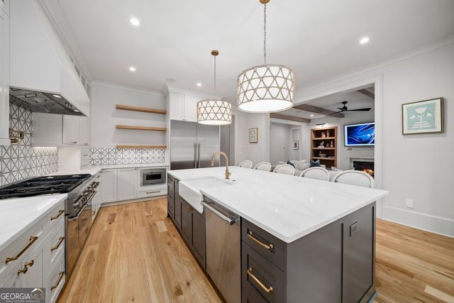 1441 W Wesley Road NW, Atlanta, GA 30327