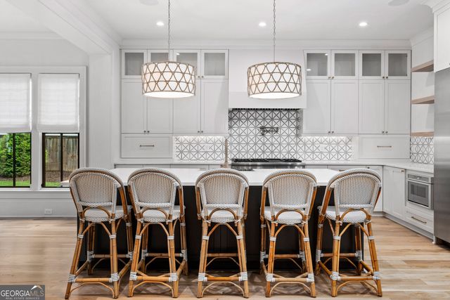 1441 W Wesley Road NW, Atlanta, GA 30327