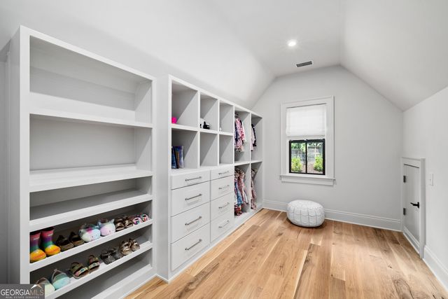 1441 W Wesley Road NW, Atlanta, GA 30327