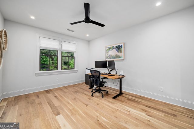 1441 W Wesley Road NW, Atlanta, GA 30327