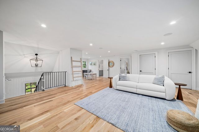 1441 W Wesley Road NW, Atlanta, GA 30327