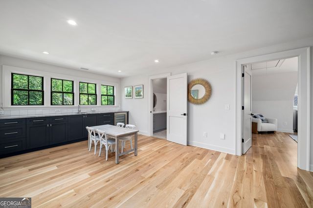 1441 W Wesley Road NW, Atlanta, GA 30327