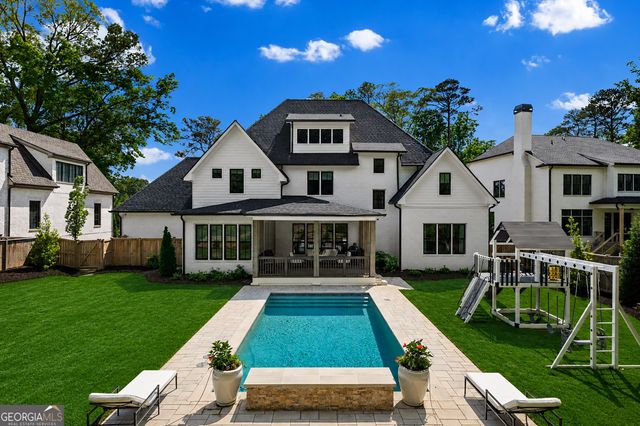 1441 W Wesley Road NW, Atlanta, GA 30327