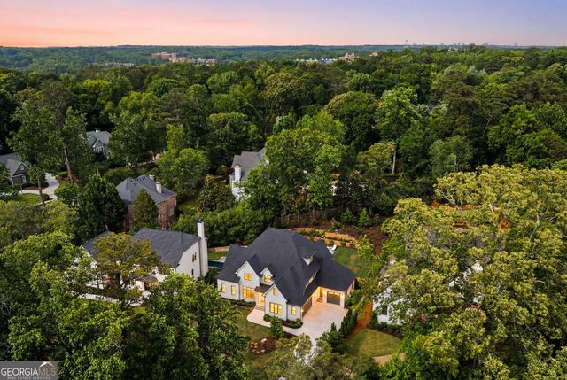 1441 W Wesley Road NW, Atlanta, GA 30327