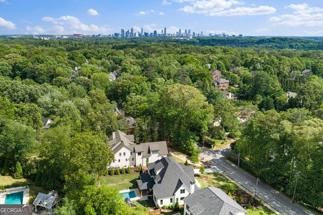 1441 W Wesley Road NW, Atlanta, GA 30327