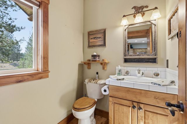 37404 N Hussle Rd, Deer Park, WA 99006