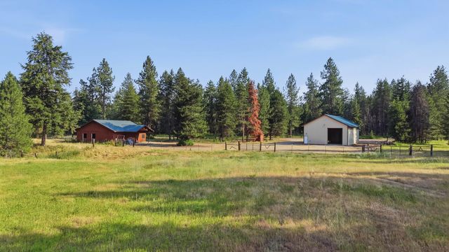 37404 N Hussle Rd, Deer Park, WA 99006