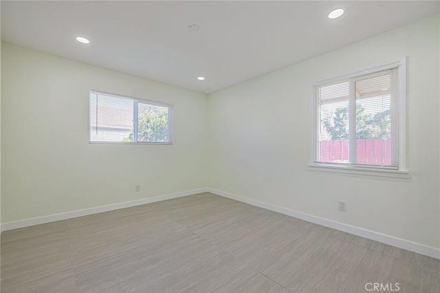 5256 W Avenue L, Lancaster, CA 93536