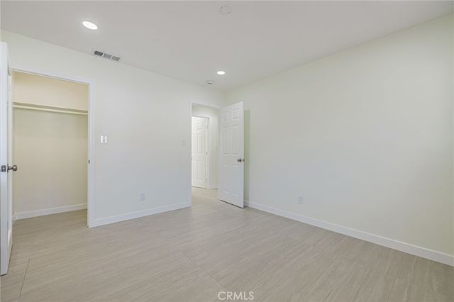 5256 W Avenue L, Lancaster, CA 93536