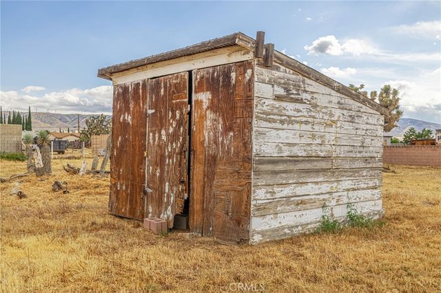 5256 W Avenue L, Lancaster, CA 93536