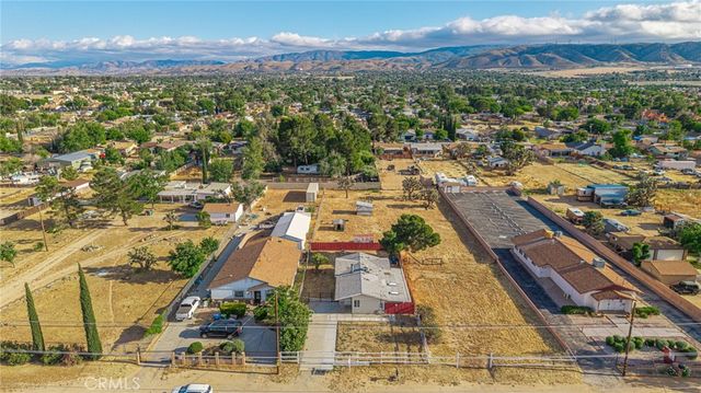 5256 W Avenue L, Lancaster, CA 93536