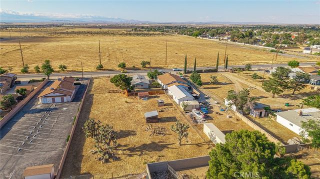 5256 W Avenue L, Lancaster, CA 93536
