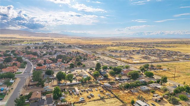 5256 W Avenue L, Lancaster, CA 93536