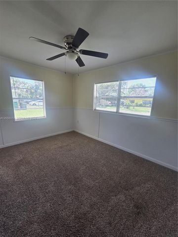 338 Hosbine St 338, Fort Pierce, FL 34982