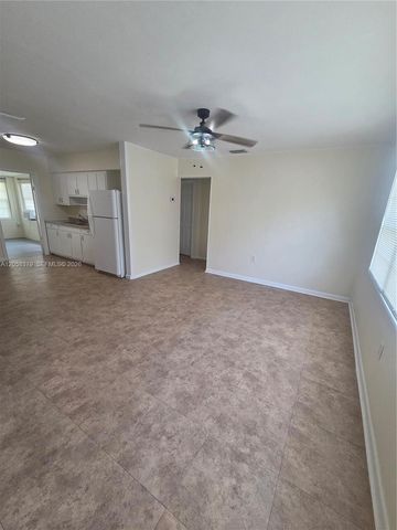 338 Hosbine St 338, Fort Pierce, FL 34982