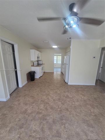 338 Hosbine St 338, Fort Pierce, FL 34982