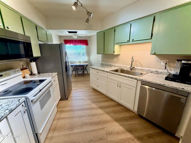 19450 N CAMINO DEL SOL --, Sun City West, AZ 85375