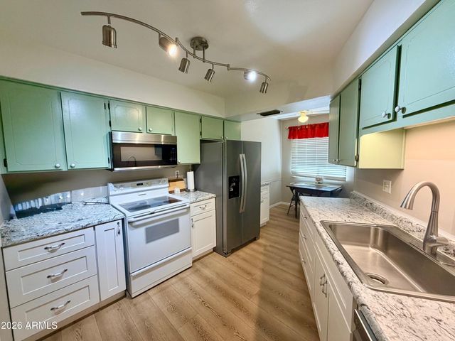 19450 N CAMINO DEL SOL --, Sun City West, AZ 85375