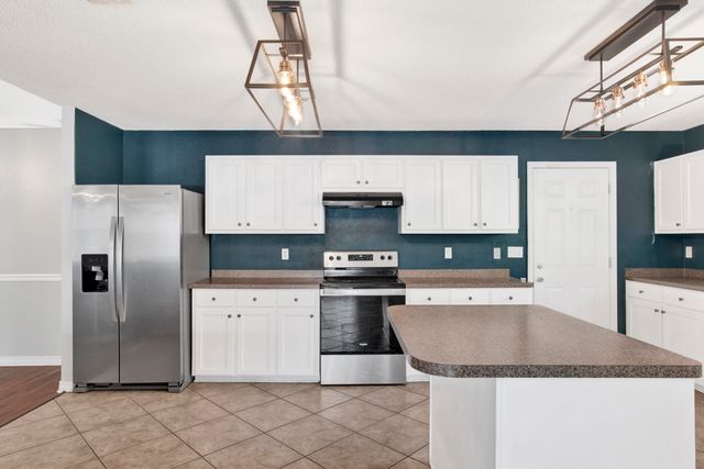 7604 Brewster Street, Navarre, FL 32566