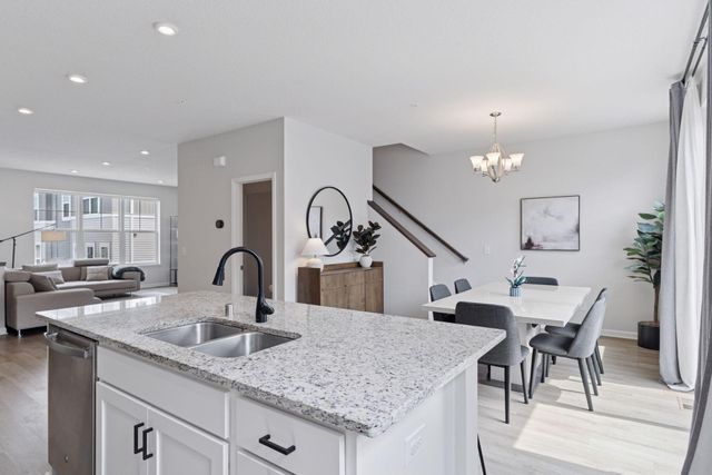 2315 Mckenney Way, North Saint Paul, MN 55109