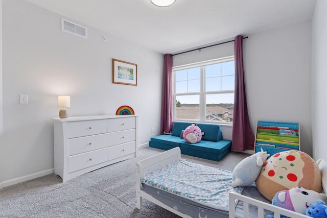 2315 Mckenney Way, North Saint Paul, MN 55109