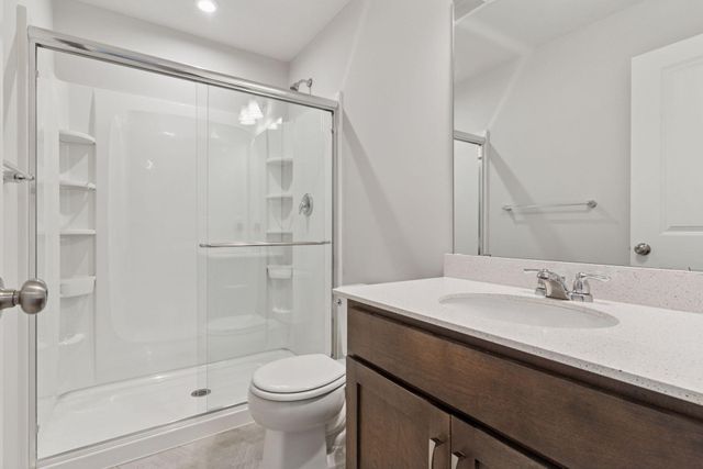 2315 Mckenney Way, North Saint Paul, MN 55109