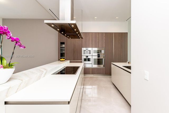18501 E Collins 1503 1503, Sunny Isles Beach, FL 33160